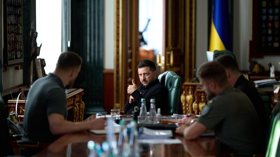 "Уперше в одній операції". Зеленський розповів деталі удару по Новоросійську і кораблях РФ