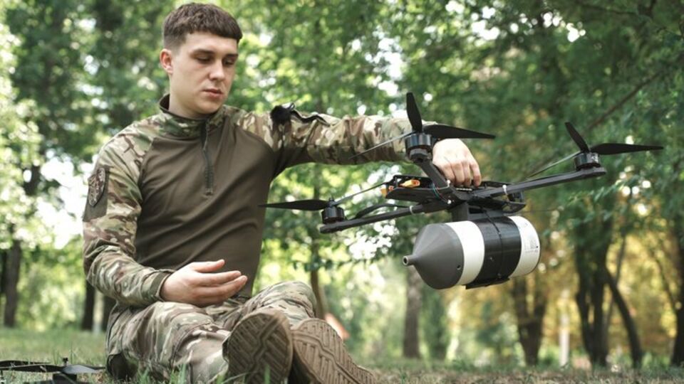 Що робити цивільним, коли в місті атакує FPV-дрон. Військові дали поради, які можуть урятувати життя