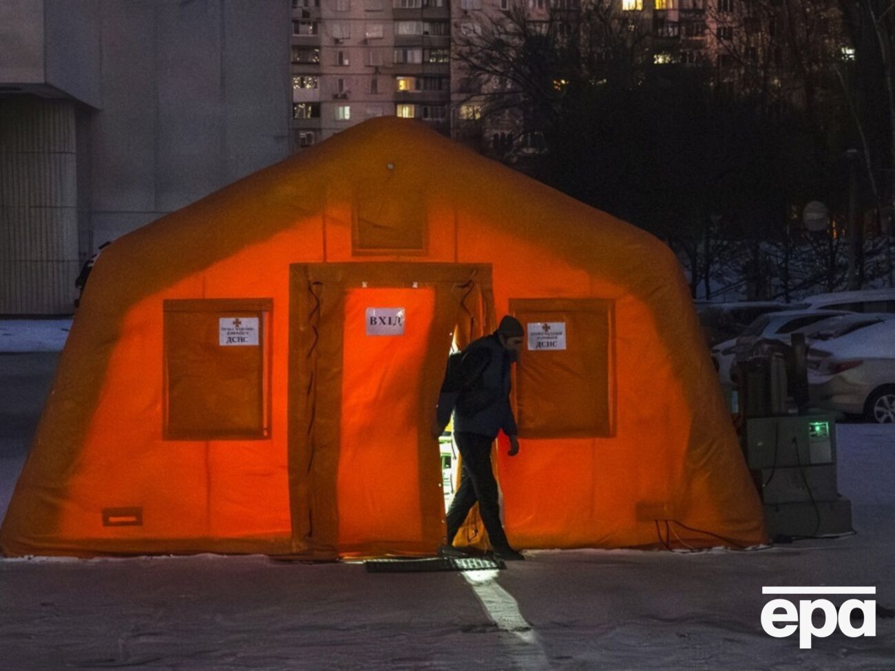 "Ми не бачимо всіх". Для чого київська влада збирає списки людей на евакуацію