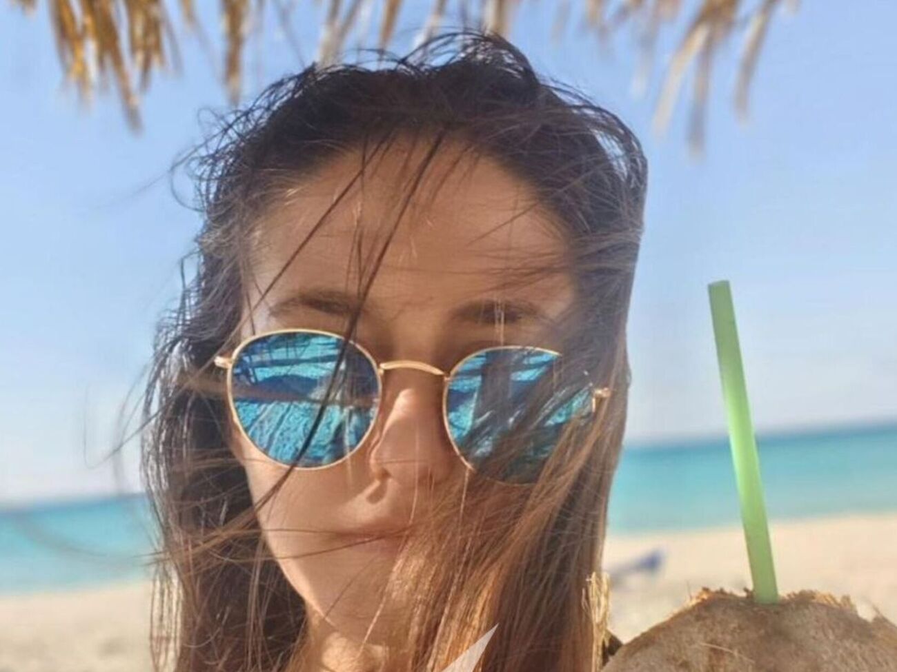 "Стыдно быть русской" и контент 18+. В Севастополе задержали подозреваемую в подрыве офицера РФ
