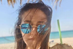 "Стыдно быть русской" и контент 18+. В Севастополе задержали подозреваемую в подрыве офицера РФ