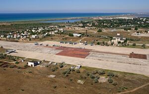 В Крыму ВСУ поразили башню аэродрома Саки и ретранслятор дронов – Генштаб