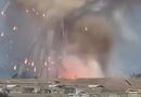 Столб огня в небо и мощная волна. На заводе боеприпасов в Италии произошел взрыв. Он попал на видео