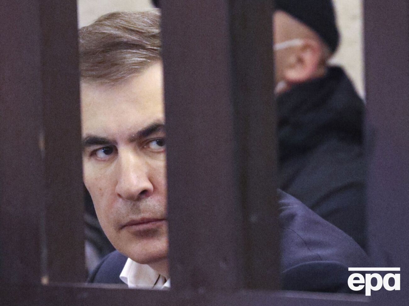 "Глубоко ненавидит все грузинское". В Тбилиси начали снос символа эпохи Саакашвили. Что известно