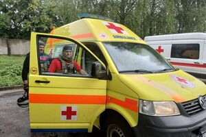 У Червоному Хресті заявили про мобілізацію їхнього водія під час евакуації цивільних із Херсона