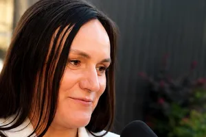 "Батьки подарували, щоб мене не зурочили в уряді". Міністерка культури Бережна показала свій оберіг