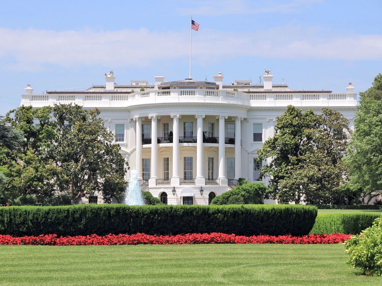 США розіслали союзникам по НАТО анкети для перевірки лояльності до Білого дому – Bloomberg