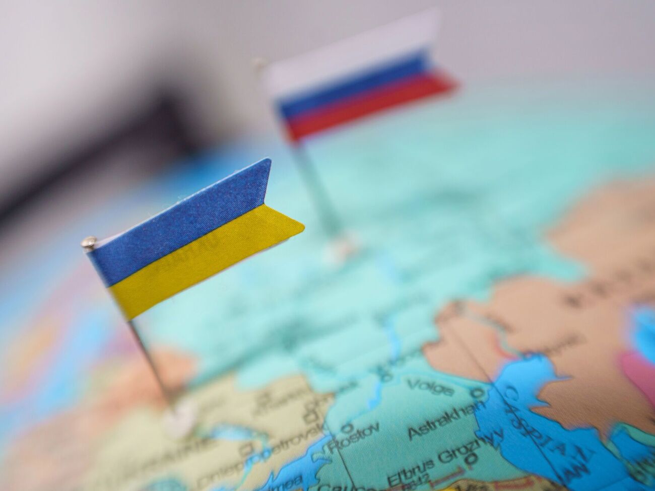 ФСБ "включає" окуповані території до РФ і скасовує кордони з ними. МЗС України відреагувало