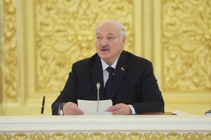 Лукашенко назвав білорусів "русскими" зі знаком якості"