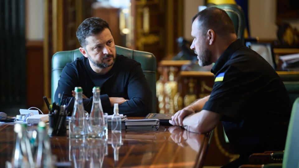 "Потрібні не косметичні зміни". Зеленський на тлі резонансної ДТП анонсував засідання РНБО
