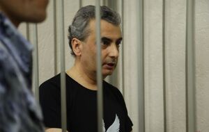 Зампреда "Яблока" в РФ приговорили к 11 годам и месяцу колонии за репост и дебаты о войне