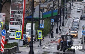 "Снова километровые очереди, дефицит и нытье". В РФ – вторая волна проблем с топливом