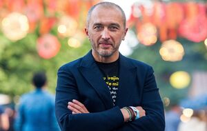 Іспанський журналіст написав про перевірку документів щодо освіти Пишного й поставив запитання українській владі