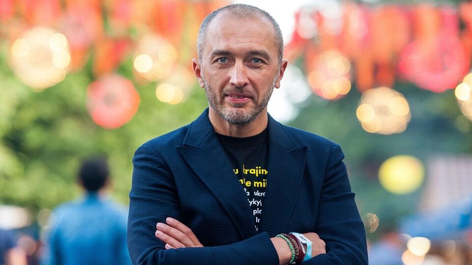 Испанский журналист написал о проверке документов об образовании Пышного и задал вопрос украинским властям