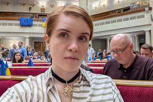 Безуглая вновь стала народным депутатом "Слуги народа"
