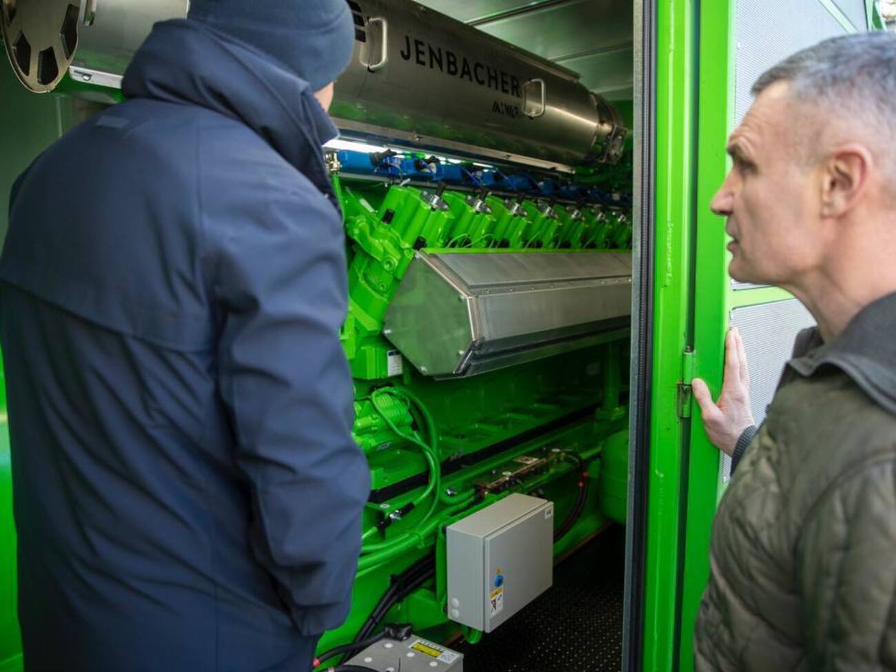 Підготовка Києва до зими вже проведена на 50% і буде завершена до початку опалювального сезону – Кличко