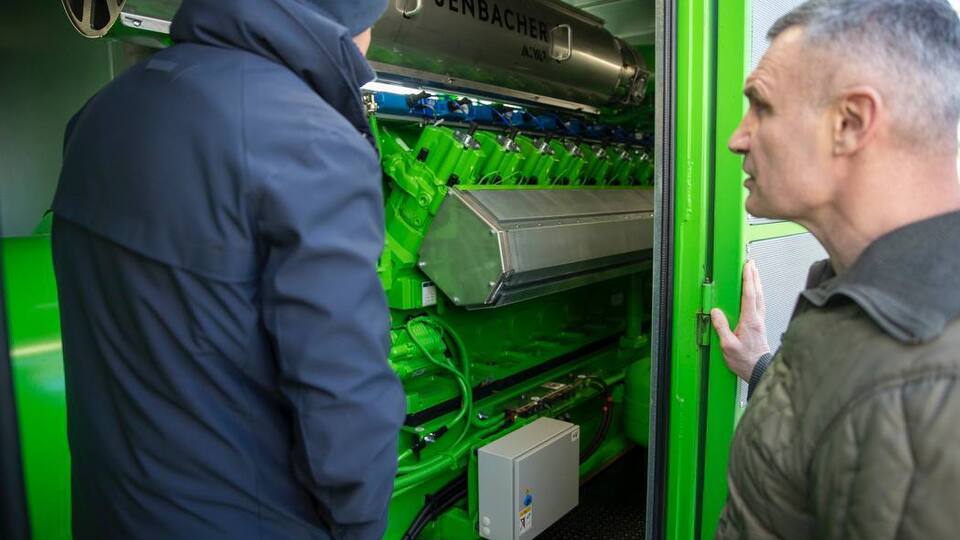 Підготовка Києва до зими вже проведена на 50% і буде завершена до початку опалювального сезону – Кличко