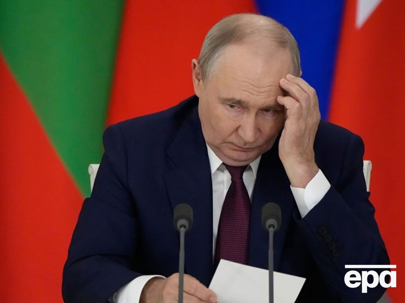 "Вред они нам, конечно, наносят". Путин признал "некритические" последствия от ударов Украины