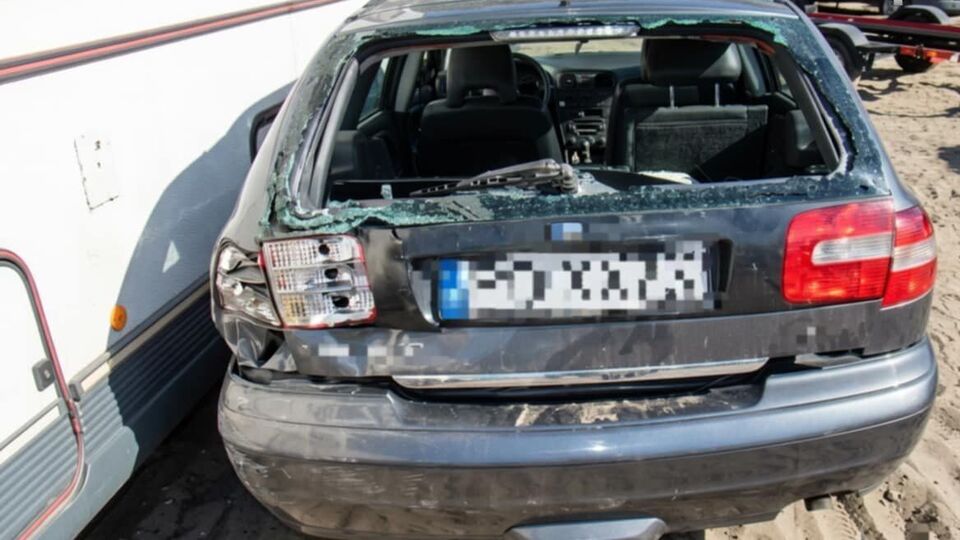 Пошкодив 10 автомобілів і в’їхав у намет. У Польщі затримали українця із понад 1,8 проміле в крові