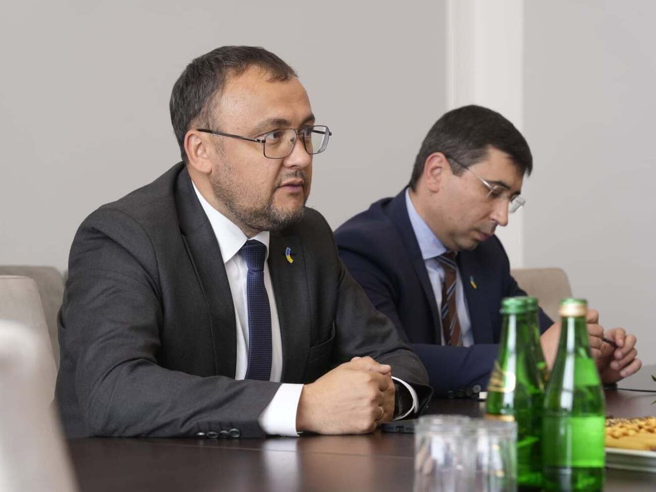 "Хоча б один дозвіл". Посол України заявив, що Польща місяцями не погоджує пошукових робіт