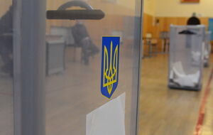 Влада й політики повинні шукати способи вистояти у війні, а не займатися виборами – Палатний