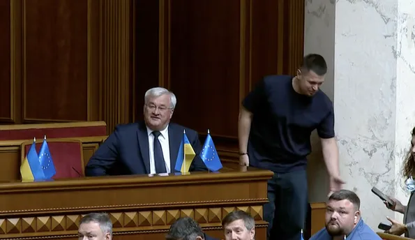 "За все потрібно боротися". Рада проголосувала за призначення Сибіги на пост глави МЗС
