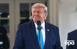 Дописи Трампа у Truth Social почали продавати за $100 тис. на місяць. АР пояснило, кому це вигідно