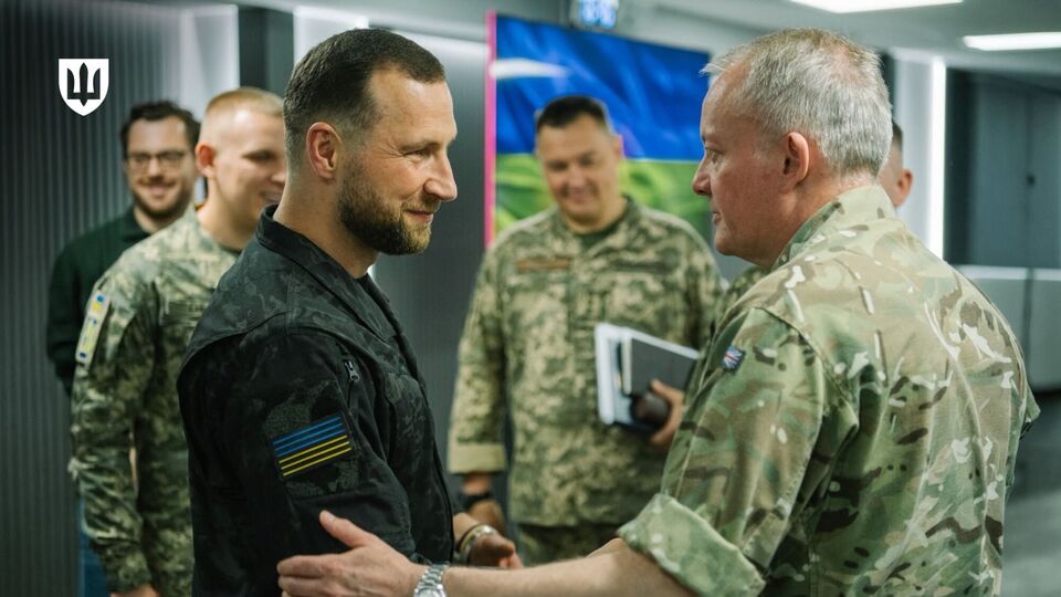 Україна розраховує отримати від Великобританії ракети для протидії носіям КАБ. Про що йдеться
