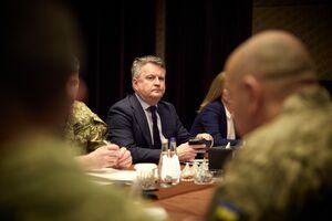 Путин не захочет сесть за стол переговоров как минимум до середины марта – Кислица