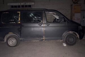 У Луцьку 30 цивільних побили автомобіль ТЦК і військовослужбовців