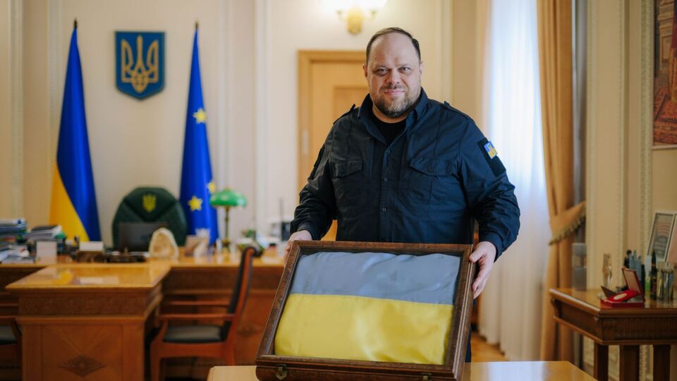 У перший день вторгнення РФ Стефанчук забрав із Ради три речі. Що це