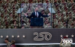 Міністр армії США готується піти у відставку. Він брав участь у переговорах щодо миру в Україні – ЗМІ