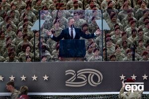 Міністр армії США готується піти у відставку. Він брав участь у переговорах щодо миру в Україні – ЗМІ