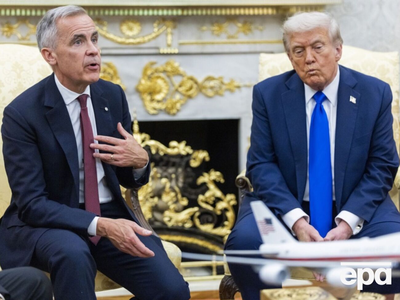 Канада готує відповідь на 50-відсоткові мита Трампа. Карні назвав дату