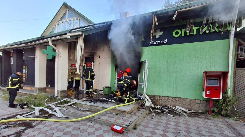Міська рада Львова підтвердила смертельний вибух в аптеці і повідомила деталі