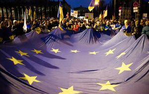 В МИД Польши пообещали Украине "большие проблемы" в ЕС из-за Бандеры и Шухевича