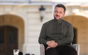 "Фламінго" мають бути масовим "птахом" і "зимувати" в Росії – Зеленський