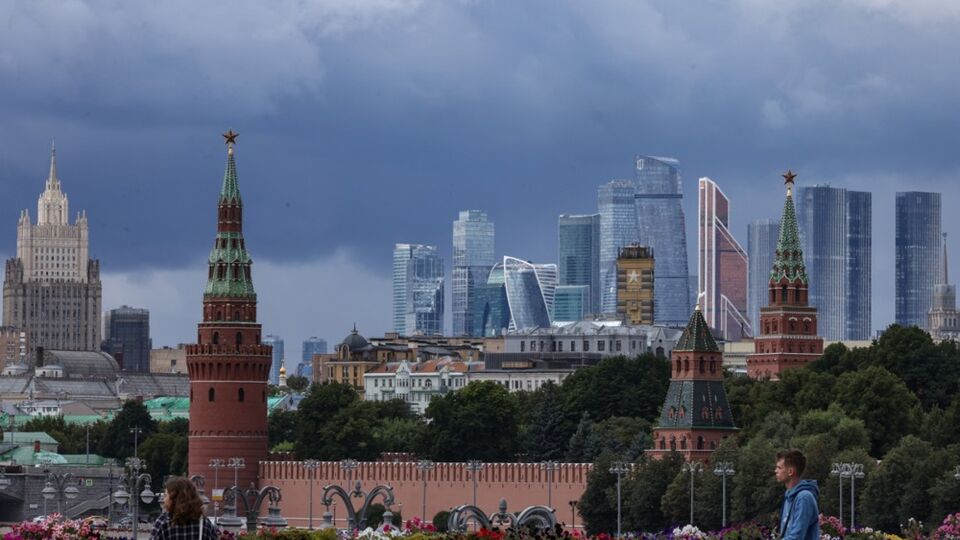 "Щось може статися". Кремль погрожує Великобританії через передання секретних даних про Storm Shadow Україні