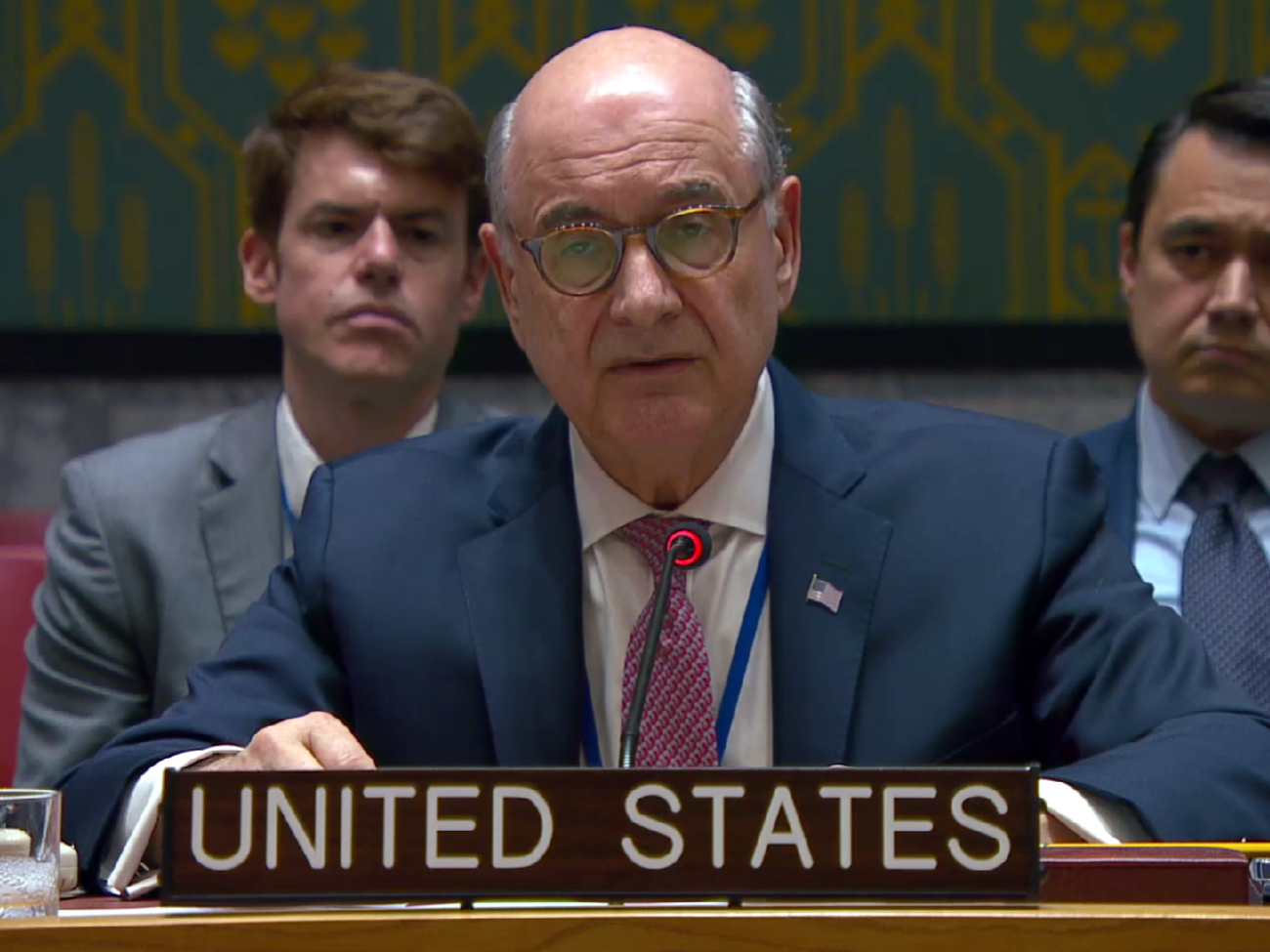 США призвали РФ и Украину вернуться за стол переговоров. Заявили, что "война не имеет военного решения"