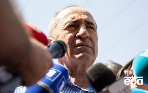 В Армении задержали бывшего президента и его старшего сына