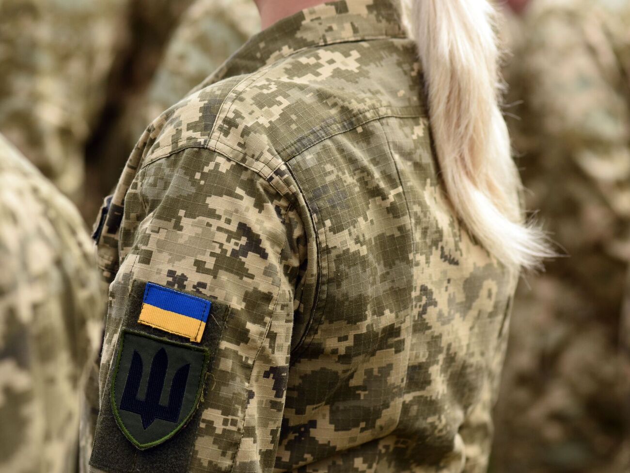 РосЗМІ написали про "приховану мобілізацію жінок" в Україні. Що відповіли в РНБО