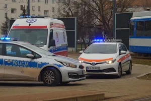 У Польщі восьмеро чоловіків напали на трьох українців. Усе почалося з "лекції" про Волинь