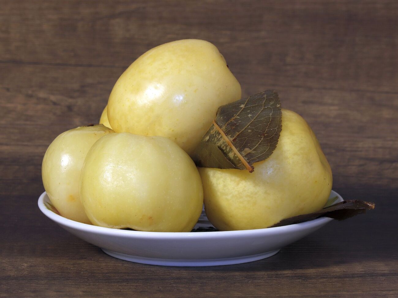 Покладіть це на дно банки -  мочені яблука вийдуть неймовірно смачними