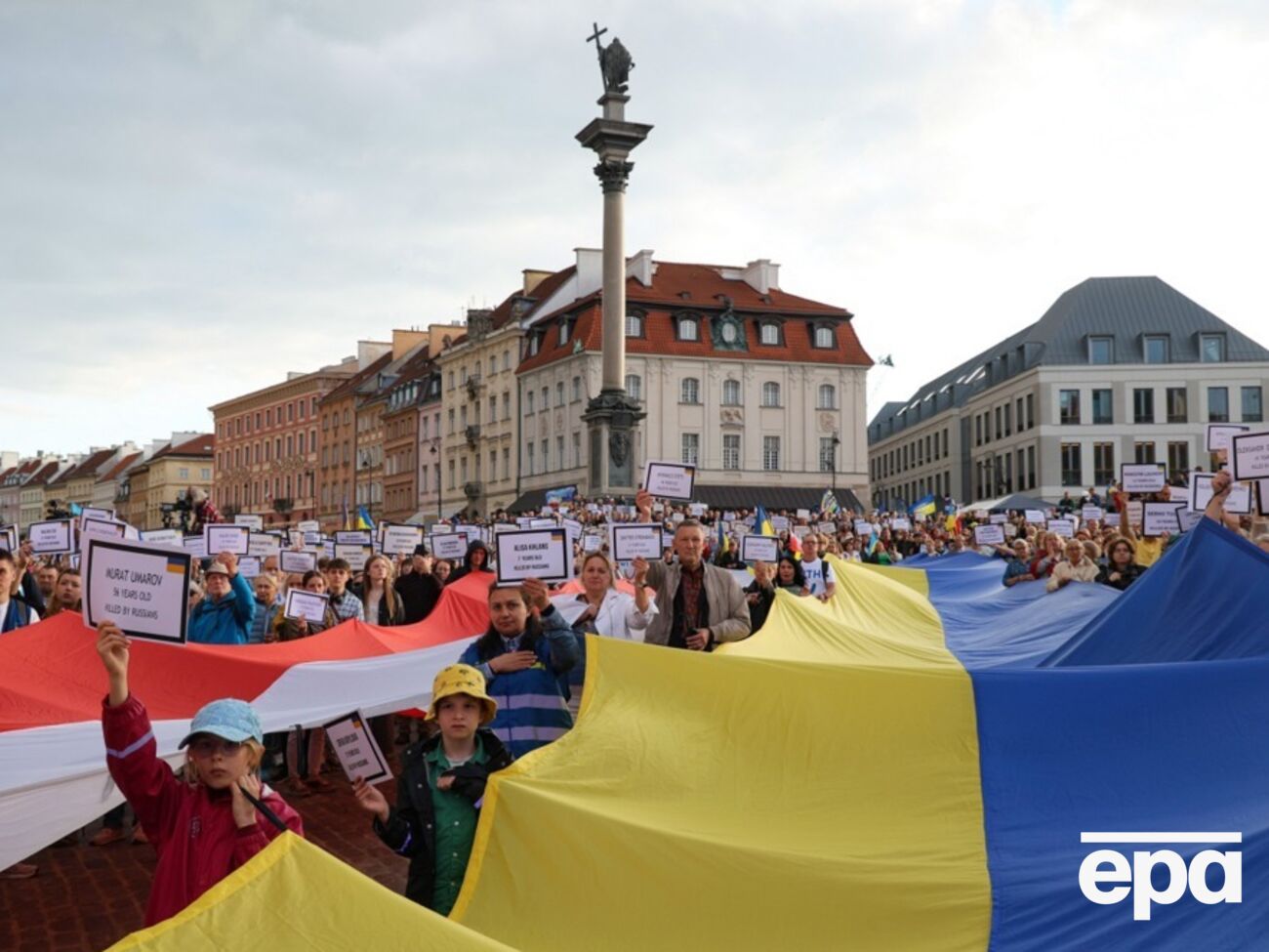 Поляки назвали головні причини погіршення ставлення до українців. Які результати опитування