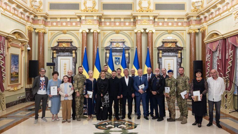 Зеленський нагородив директора Придніпровської ТЕС відзнакою "Національна легенда України"