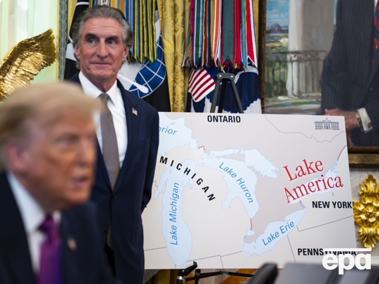 Трамп підписав указ про перейменування озера Онтаріо