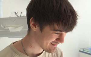 В день своего 20-летия житель Бердянска пережил прямое попадание российской ракеты в дом в Киеве