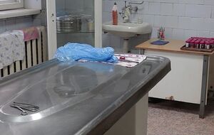 Попри відмову родичів. На Буковині викрили схему незаконного продажу матеріалів померлих