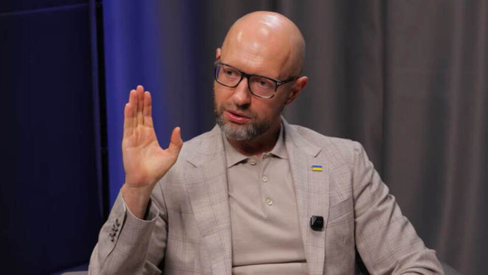 "Свідоме політичне рішення". Яценюк пояснив, чому відмовився балотуватися у президенти 2014 року