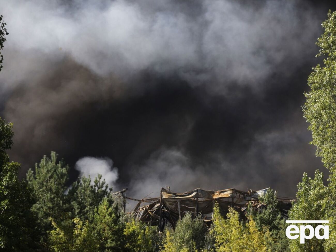 Уряд виділить компенсації постраждалим у Бучанському районі й змінить правила життя столиці – прем'єр